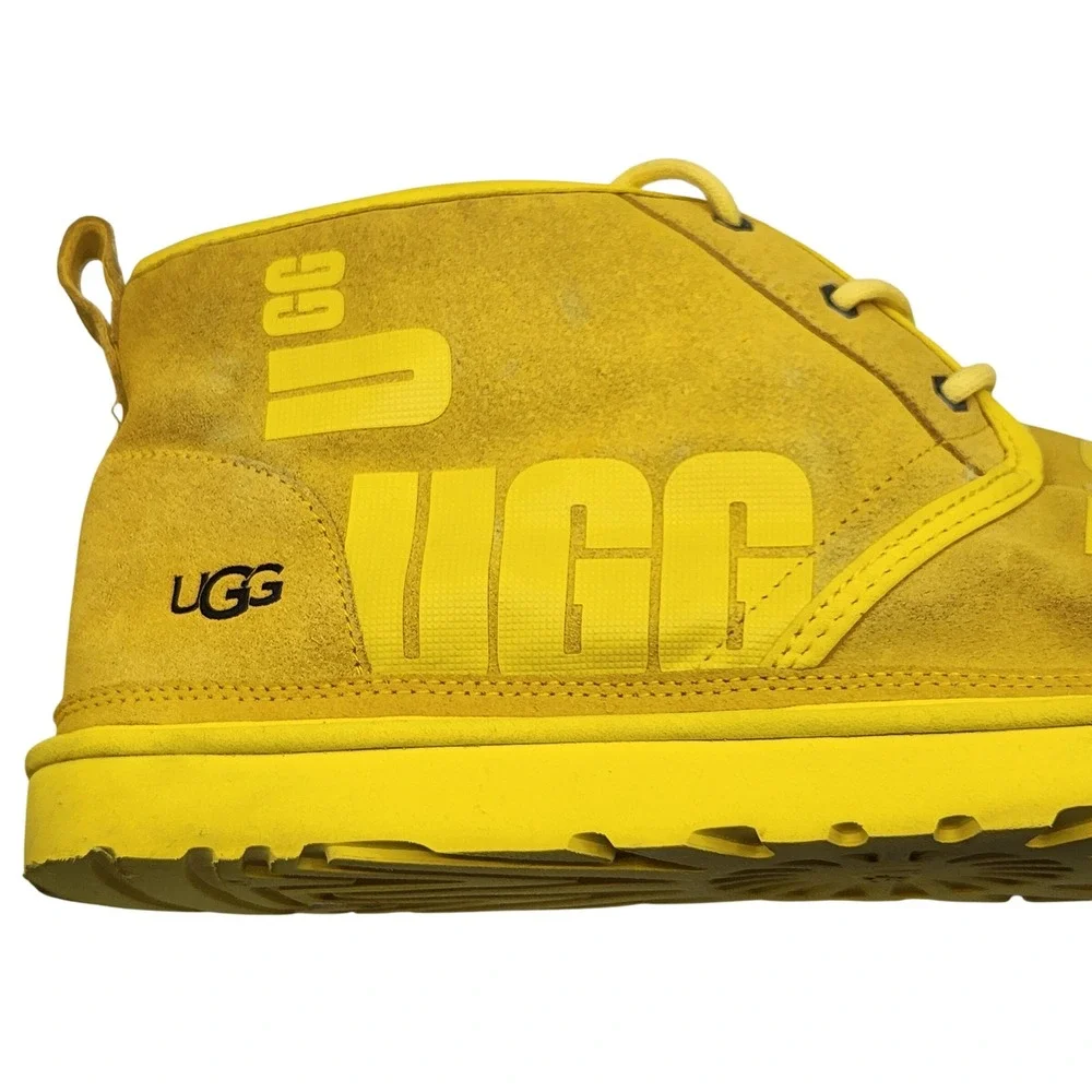 UGG Neumel Graphic Boots Mens 15 Yellow Suede Logo Chukka‎ 1134853 Rare
